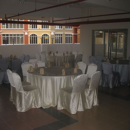 Roof Garden Hotel Shah Alam Eksteriør billede